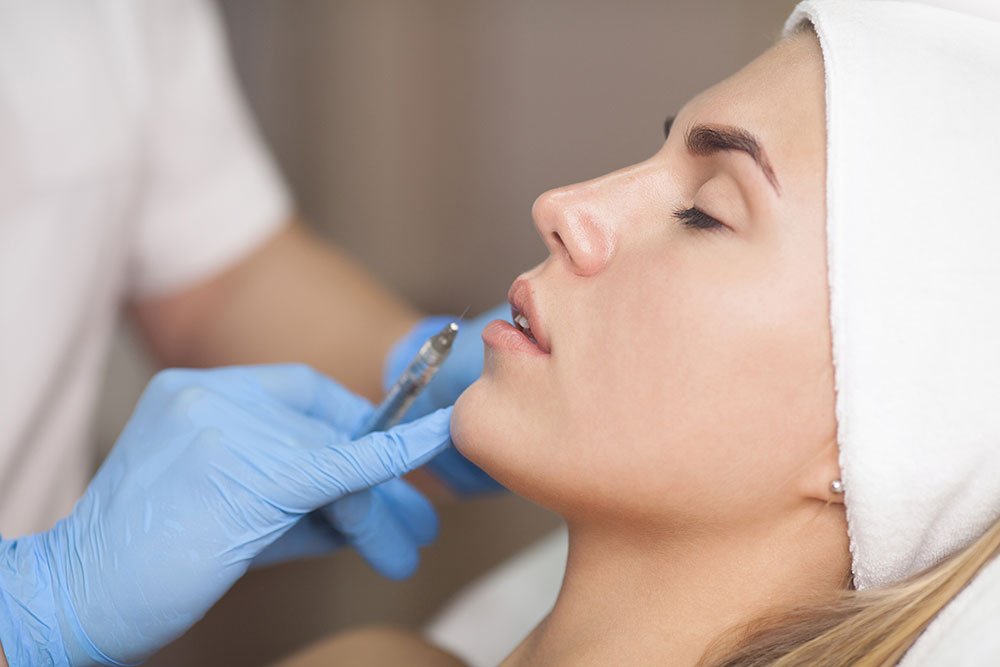 Non-surgical anti-aging skin treatments at Luxxery Boutique Waldorf MD